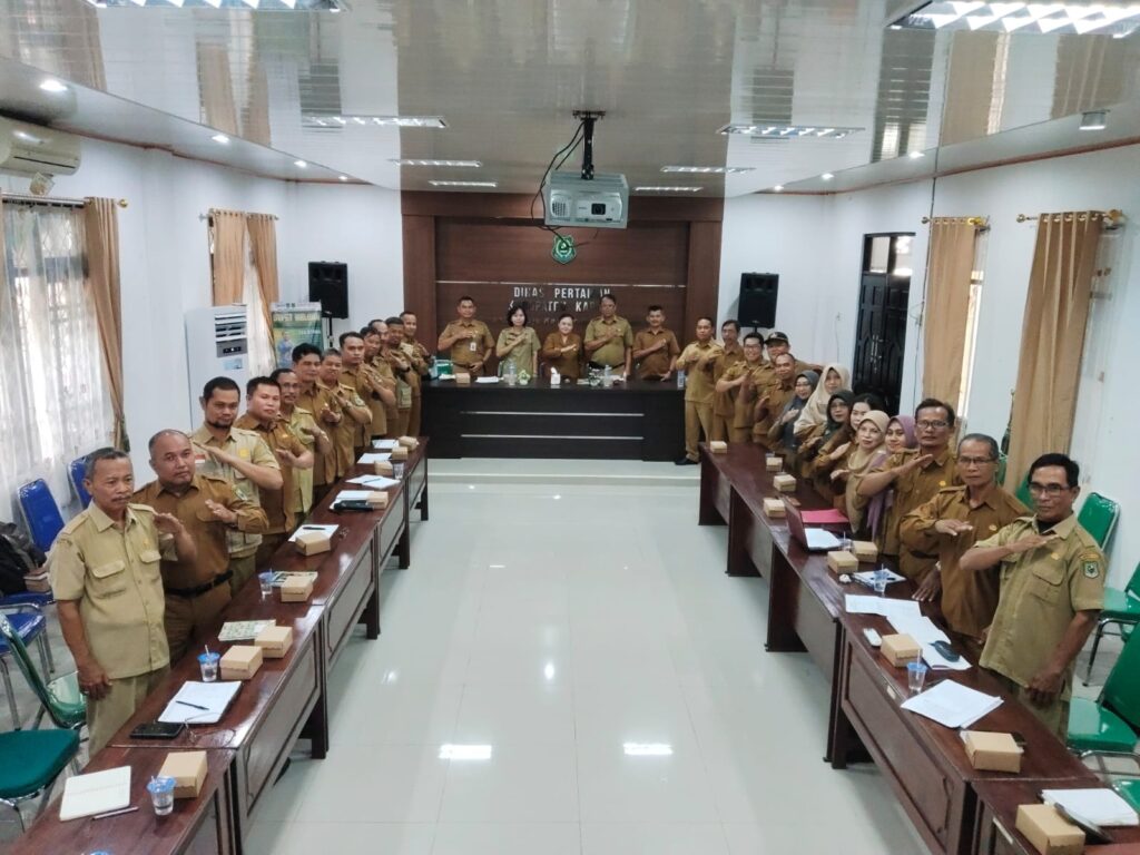 Dinas Pertanian Kabupaten Kapuas gelar rapat koordinasi dan ekspose program tahun 2025 untuk evaluasi program 2024, sosialisasi program baru, dan penguatan komitmen mencapai target kinerja organisasi.